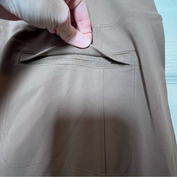 Athleta Delancey Straight Cargo Pants in Brown Size XL - Picture 5 of 8